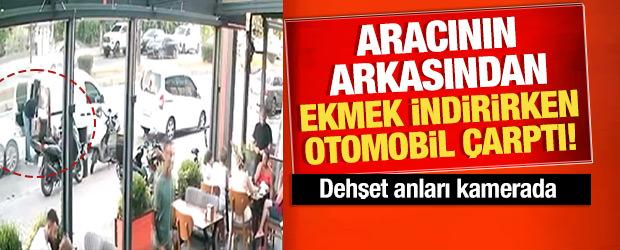Ekmek indirirken otomobil &ccedil;arptı: Mersin'deki feci kaza kamerada