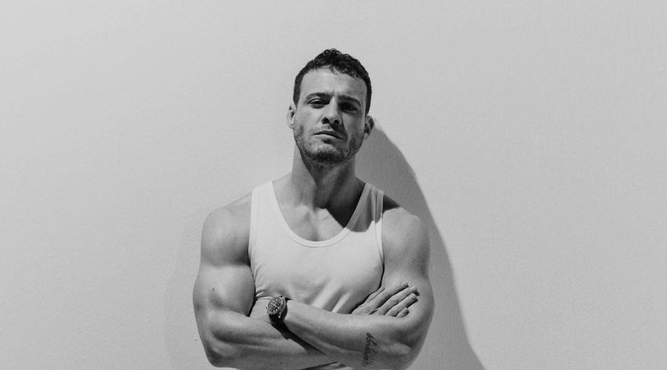 Kerem B&uuml;rsin'den &ouml;zel a&ccedil;ıklamalar: Onsuz mutsuz bir insana d&ouml;n&uuml;ş&uuml;yorum