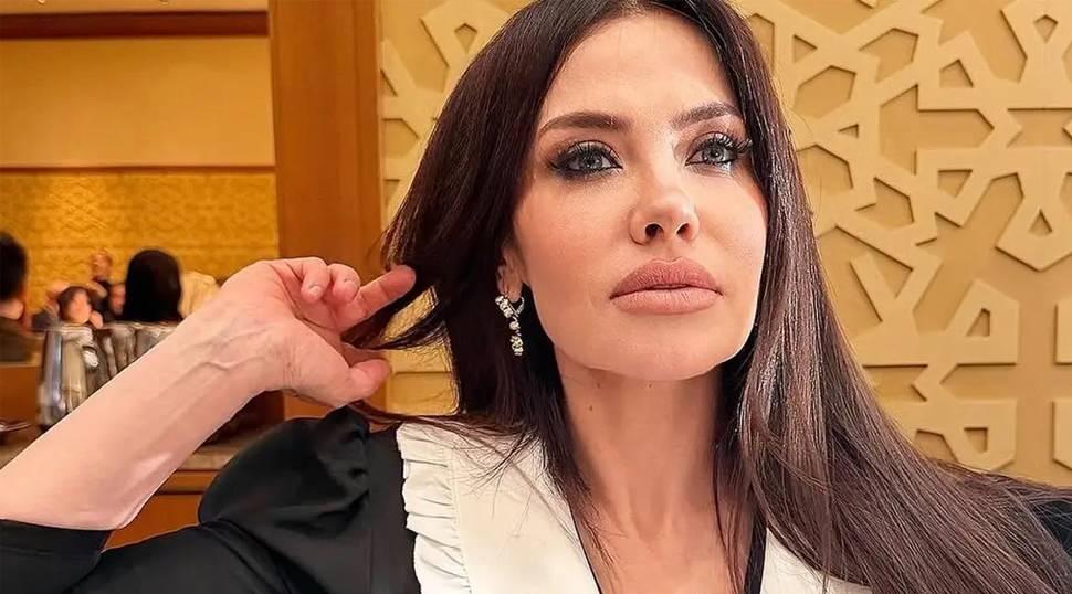 Beyninde kitle tespit edilmişti: Şarkıcı Lara'dan sevindiren haber geldi