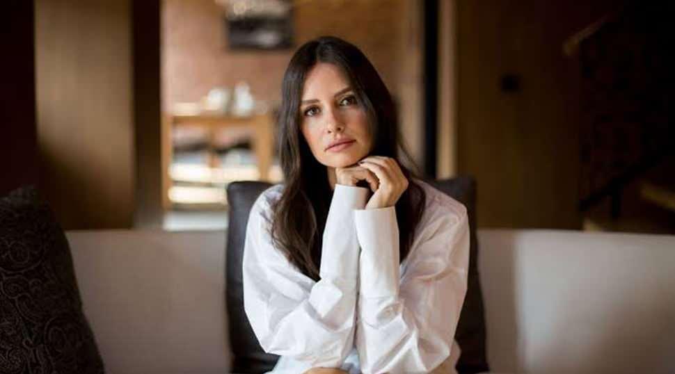 Boşanmasının ardından 17 yıl sonra setlerde! Yasemin Ergene'nin aylık &uuml;creti dudak u&ccedil;uklattı!