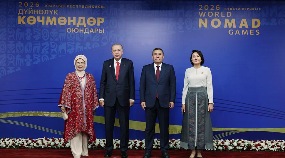 Emine Erdoğan&rsquo;dan Bişkek&rsquo;te k&uuml;lt&uuml;r vurgusu: "Kadim geleneklerin g&ouml;rkemine tanıklık ettik"