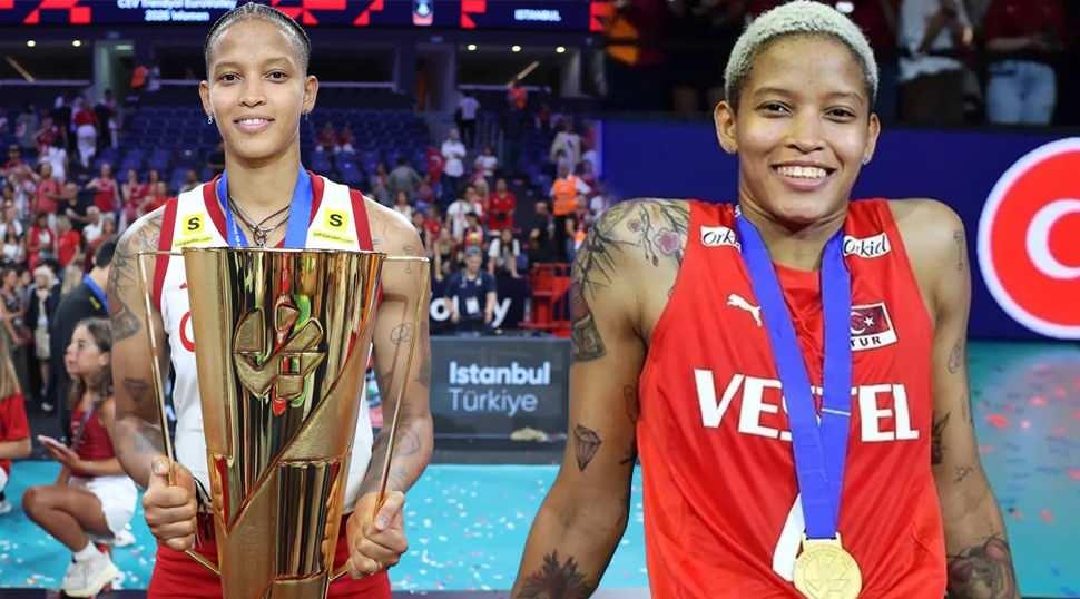 Melissa Vargas'ın annesiyle benzerliği g&ouml;renleri şok etti! "Tıpatıp aynısı"