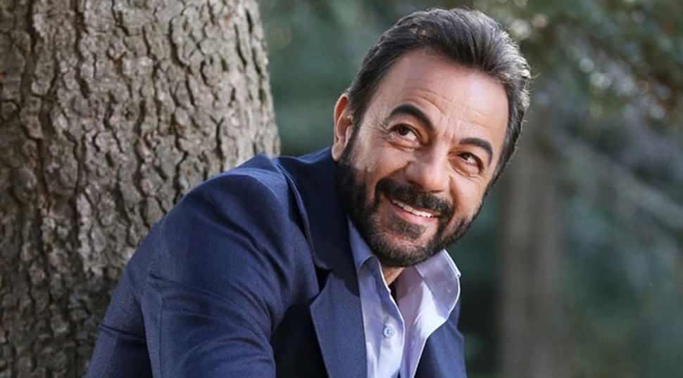 Kerem Alışık'ın &ouml;d&uuml;l gecesinde talihsiz anları! Bir anda neye uğradığını şaşırdı