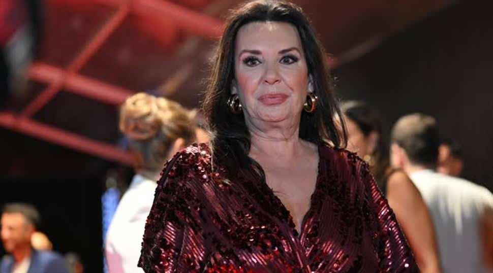 Perihan Savaş'ın g&ouml;zlerden uzak b&uuml;y&uuml;tt&uuml;ğ&uuml; oğluyla g&ouml;r&uuml;nt&uuml;lendi