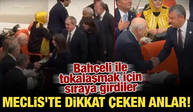 Meclis'te dikkat &ccedil;eken temas: Bah&ccedil;eli, &Ouml;zel ve DEM Parti heyetiyle tokalaştı