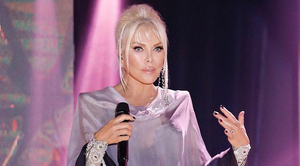 S&uuml;perstar'dan sitemkar s&ouml;zler! Ş&ouml;hretin verdiği zorluklara isyan etti