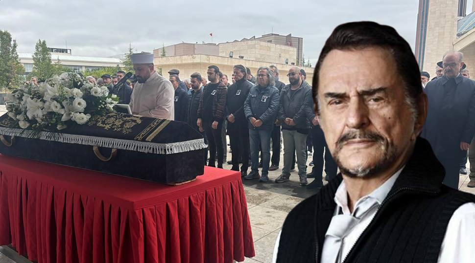 Usta sanat&ccedil;ıya veda! Alpay Nazikoğlu son yolculuğuna uğurlandı