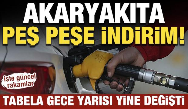 Akaryakıta peş peşe indirim! Tabela gece yarısı yine değişti: İşte g&uuml;ncel rakamlar