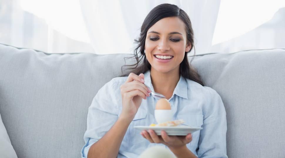 D&uuml;nyanın en &ccedil;ok yumurta yiyen &uuml;lkeleri a&ccedil;ıklandı! Kişi başı t&uuml;ketilen sayı şaşkına &ccedil;evirdi