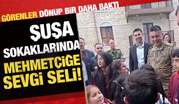 Şuşa'da Azerbaycanlı &ccedil;ocuklardan Mehmet&ccedil;ik'e sevgi seli