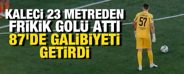 Kaleci 23 metreden frikik gol&uuml; attı! 87'de galibiyeti getirdi