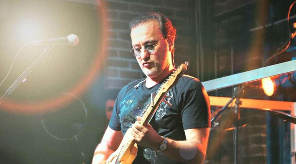 Şarkıcı Nev'den &uuml;zen haber! İkinci kez ent&uuml;be edildi