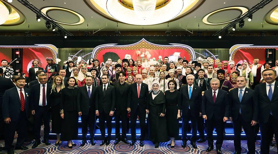 Emine Erdoğan'dan TDT Zirvesi kapsamında d&uuml;zenlenen programlara ilişkin paylaşım