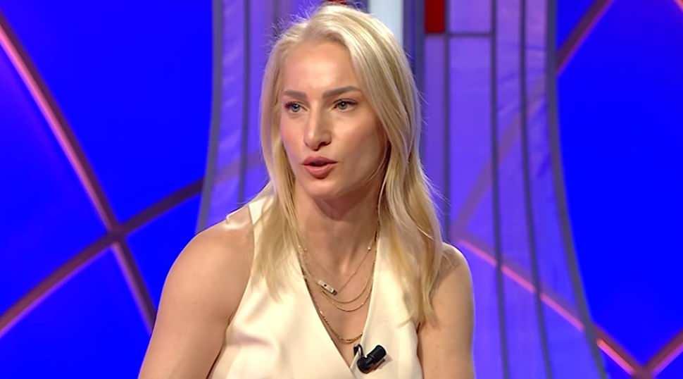 Annesi bir şaka y&uuml;z&uuml;nden engelli kaldı! Gizem &Ouml;rge'den y&uuml;rek burkan a&ccedil;ıklama