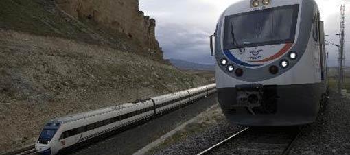 Hızlı tren kazasının nedeni makinist mi?