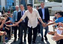 Galatasaray'da Mesut Özil sürprizi: Kameralar saha kenarına odaklandı