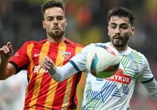 Süper Lig'de oynuyordu! 24 yaşında eski takımına sponsor oldu