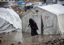 Kış Gazze’yi vurdu... Derme çatma yaşam mücadelesi! 