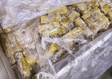 2 ton bozuk gıda ele geçirildi: Hepsini vatandaşa yedireceklerdi