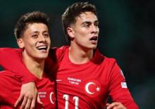 Futbolun 2 efsanesi Türk yıldızlara övgüler yağdırdı