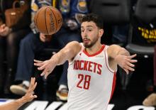 Alperen şova devam etti! Houston kupada favoriyi devirdi