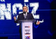 Gençlik ve Spor Bakanı Bak'tan gençlere 'Cristiano Ronaldo' örneği