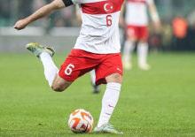 S&uuml;per Lig'de ayrılık: Milli takımın eski yıldızı bavulunu topluyor