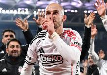 Gecenin kahramanı Cerny konuştu! A&ccedil;ıklamada Rangers detayı