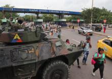 G&uuml;ney Amerika &uuml;lkesi sınıra 30 bin asker yığıyor: Maduro operasyonu sonrası b&uuml;y&uuml;k gerilim!