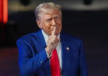 ABD Başkanı Trump bilgilendirildi: İran'a askeri m&uuml;dahale olacak mı?