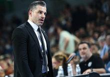 Dusan Alimpijevic'ten Beşiktaş taraftarına 'Fenerbah&ccedil;e' sitemi