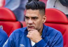 Radamel Falcao 39 yaşında futbola geri d&ouml;nd&uuml;: 16 kupalı takıma imza attı