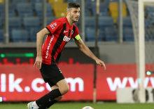 S&uuml;per Lig ekibi takım kaptanının s&ouml;zleşmesini feshetti