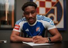 S&uuml;per Lig ekibinden sağ bek hamlesi! Transferi milletvekili a&ccedil;ıkladı