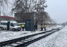 Trenin &ccedil;arptığı kişi hayatını kaybetti