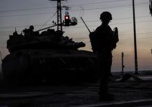 İsrail askerleri Suriye topraklarından 250 ke&ccedil;i &ccedil;aldı