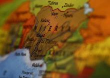 Kontrolden &ccedil;ıkan kamyon kalabalığa daldı: 12 &ouml;l&uuml;