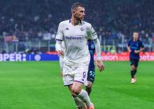 PSG'yi deviren Fransız ekibi 39 yaşındaki Edin Dzeko'ya talip oldu