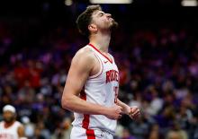 Spurs galibiyetinde 'aslan payı' Alperen Şeng&uuml;n'&uuml;n: Ma&ccedil;a damga vurdu