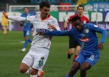 S&uuml;per Lig'de nefes kesen ma&ccedil;! İlk yarıda 2 kırmızı kart, ikinci yarıda 2 gol