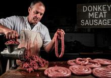 Vatandaşa dana diye at ve eşek eti yedirdiler!