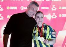 Fenerbah&ccedil;e Başkanı Saran 'transfer' sorusuna &uuml;&ccedil; kelimelik cevap verdi