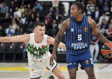 Anadolu Efes evinde 10 sayıyla kazandı