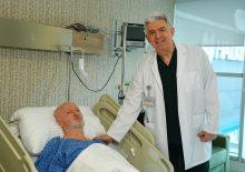 Karın ağrısıyla gitti, az daha patlayacaktı!