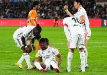 Beşiktaş'a k&ouml;t&uuml; haber! Yıldız oyuncu oyuna devam edemedi