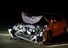 İki otomobil &ccedil;arpıştı! Yaralılardan birinin durumu kritik