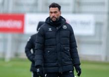 Fenerbah&ccedil;e'nin eski yıldızı İlhan Palut'un yardımcısı oldu