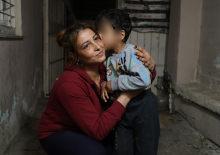 "Param olsun anneme 3 tane d&ouml;ner alırım" diyen 5 yaşındaki Kaan artık mutlu