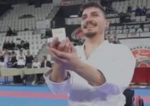 Tatamide altın madalya ve &ldquo;Evet&rdquo;: T&uuml;rkiye Şampiyonası&rsquo;na damga vuran evlilik teklifi