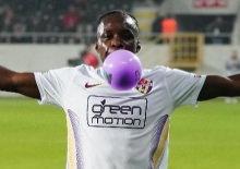 S&uuml;per Lig ekibinde ayrılık! 27 yaşındaki oyuncu &Ccedil;in'e transfer oldu